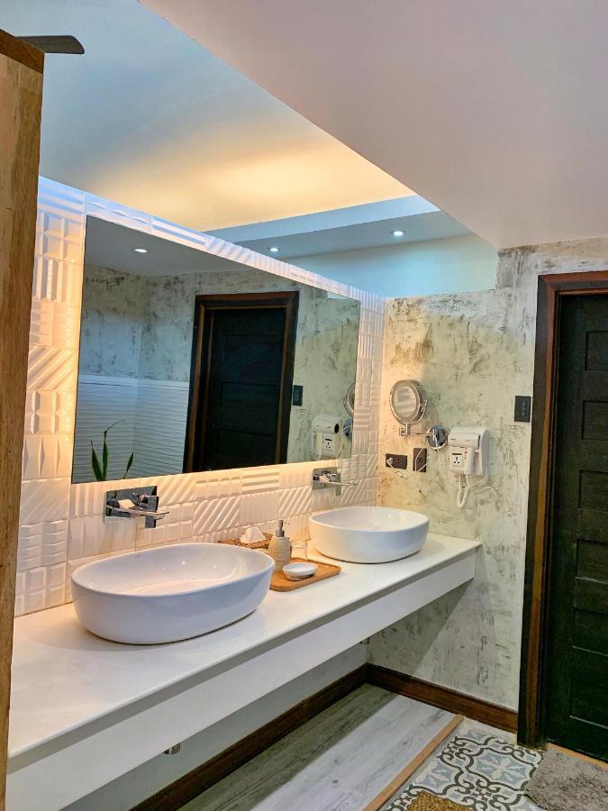 Banig Beach Resort El Nido Exterior photo